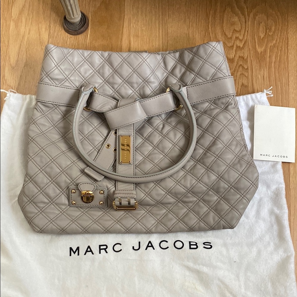 Marc Jacobs Gray Quilted Shoulder Bag with Chain Straps